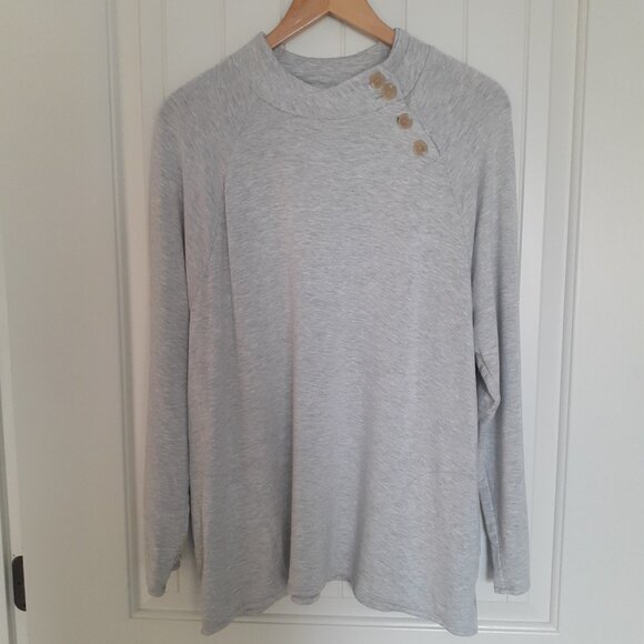 Chico's CoziSoft Button-Mock Tunic Gray Size 3/Size XL/Size 16 - Picture 10 of 10